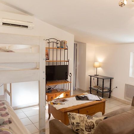 Appartement Spacieux Rochereau LʼIsle-sur-la-Sorgue Exteriér fotografie